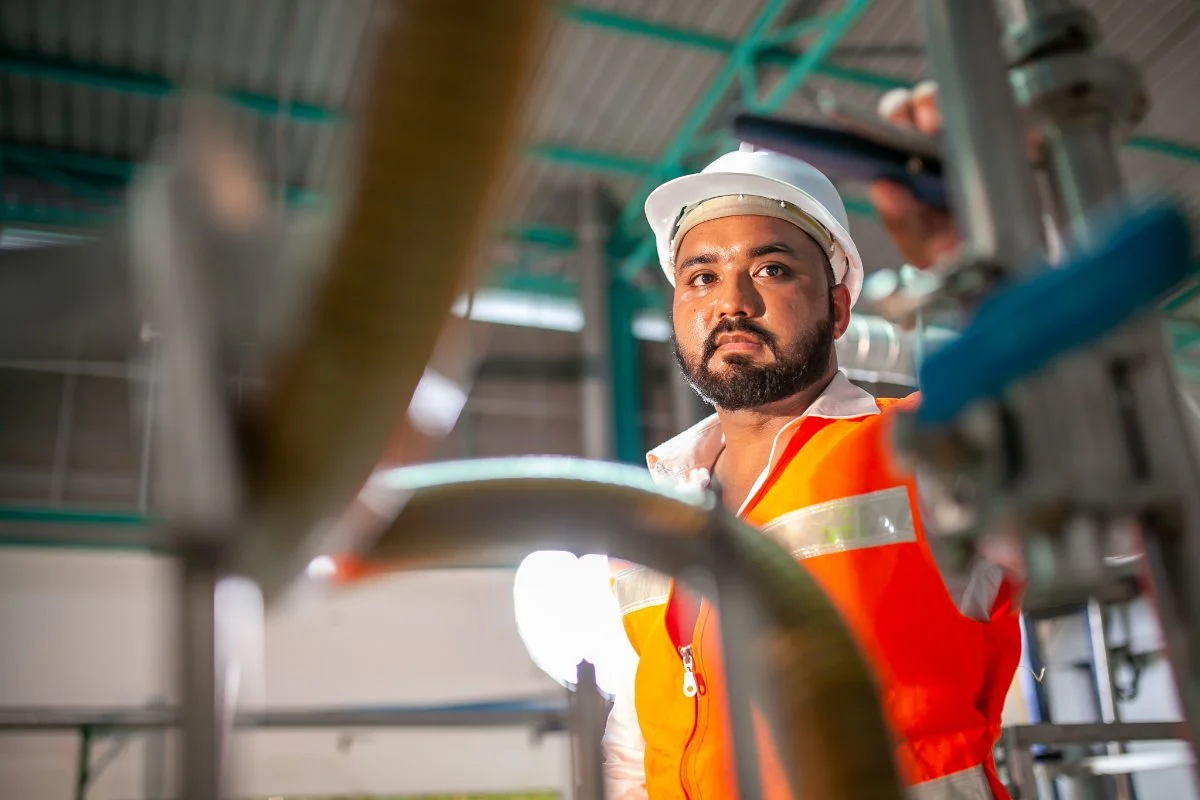 Trabajador con una lesión que le impide regresar a su empleo.