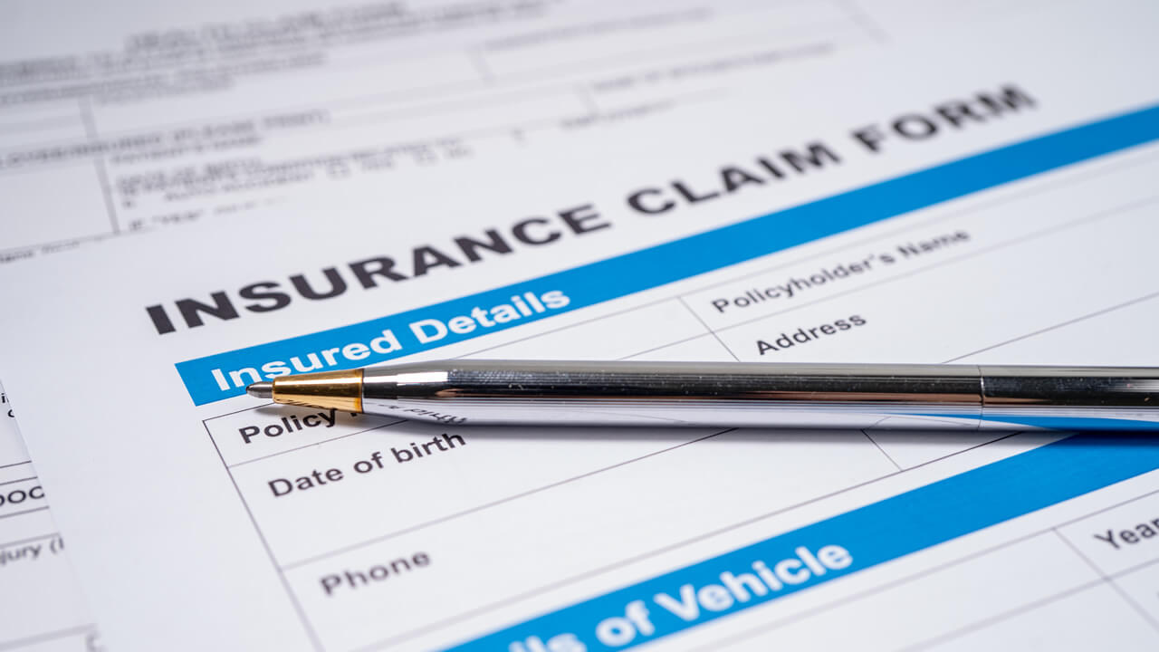 La compañía de seguros negó mi reclamo: qué hacer en Massachusetts