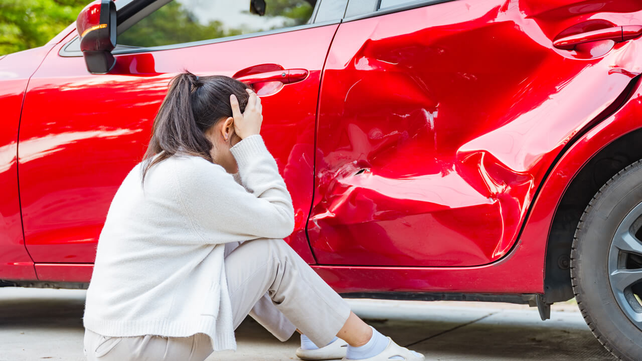 Tuve un accidente de carro sin seguro en Massachusetts: ¿qué hago?
